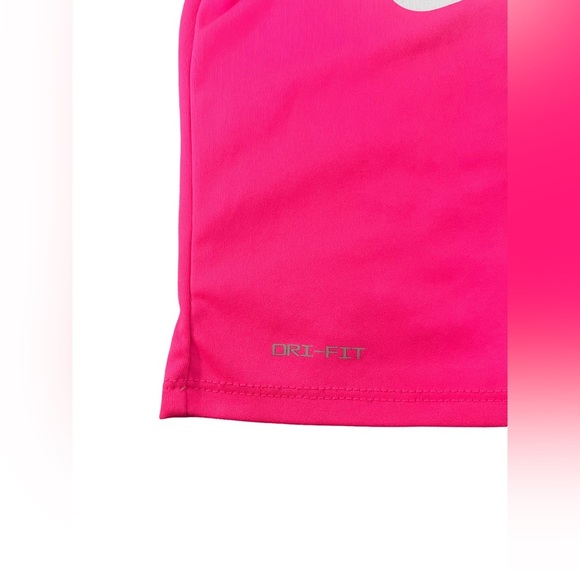 Nike Toddler Girl Set 2T – Dri-FIT Pink & Gray Shirt & Shorts. - Picture 3 of 7